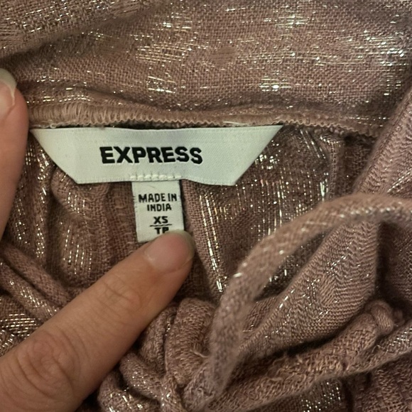 Express Women’s Long Sleeve Top Metallic Pattern - Picture 5 of 8